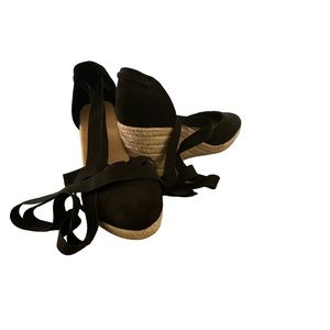 Old navy formal heels size 8